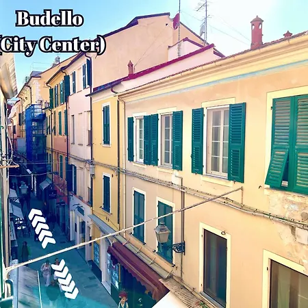 Victoria House - Dal Budello Al Mare アパート
